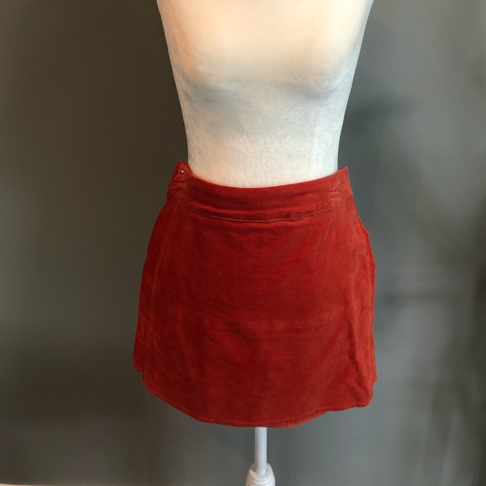Forever 21 Burnt Orange Mini Skirt- Medium